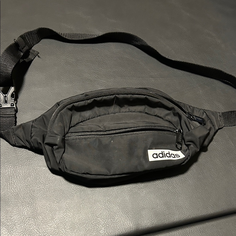 Adidas crossover bag/fannie pack